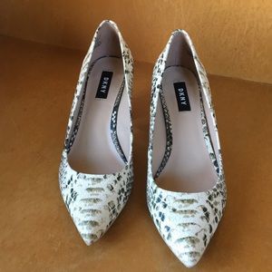 DKNY block heel pumps